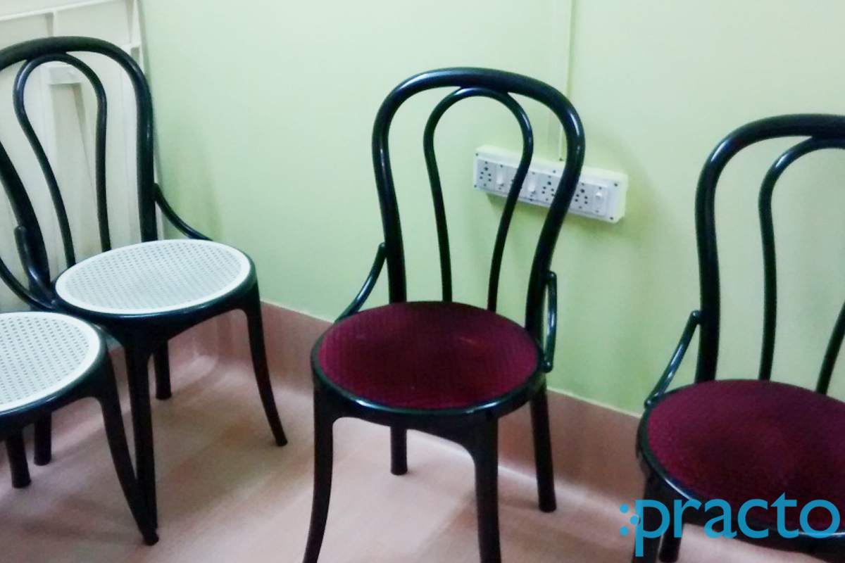 Waiting Area at Dr. Pratik's Dental Clinic Lake Gardens Kolkata