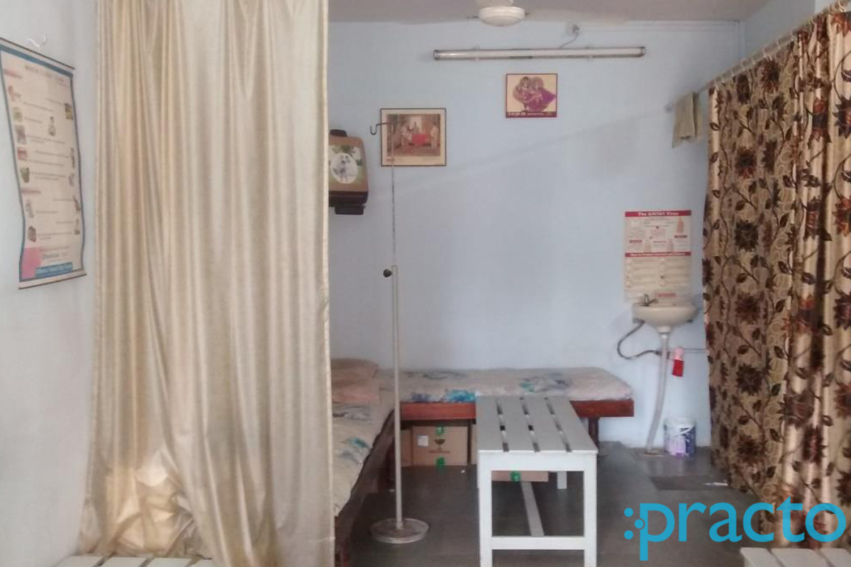 Waiting Area at Sreeji Clinic Nanpura Surat