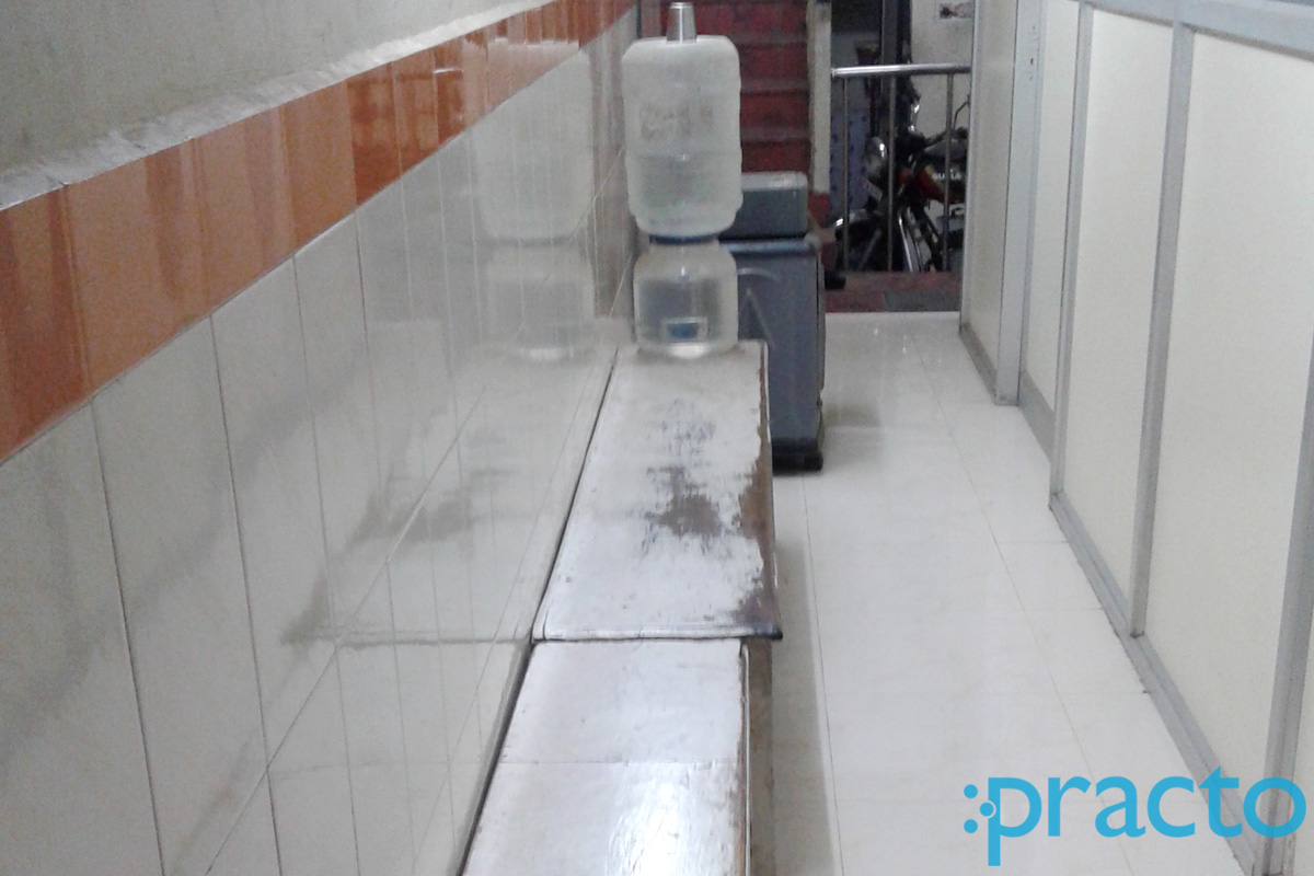 Waiting Area at Dr Vijay Krishna Clinic Triplicane Chennai