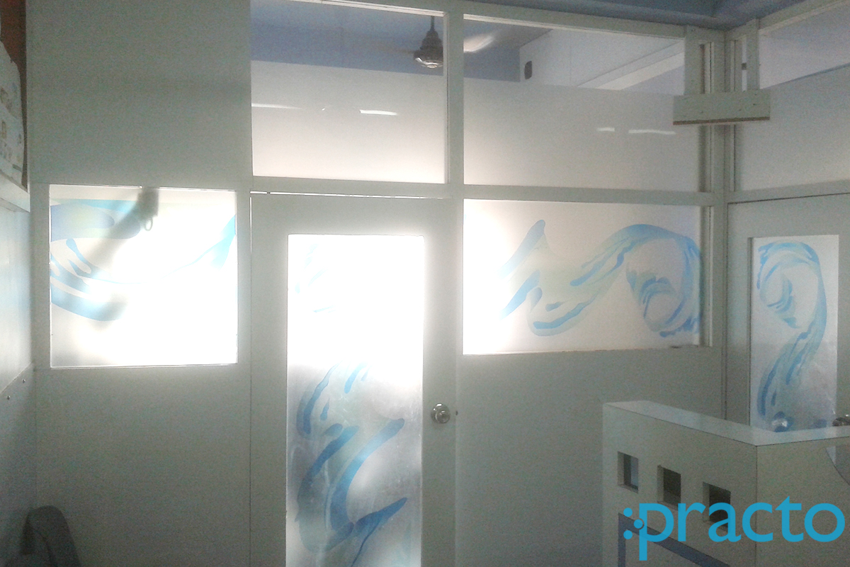 Reception at Dr Sanjay Gaikwad's Dental Clinic MG Road Nashik
