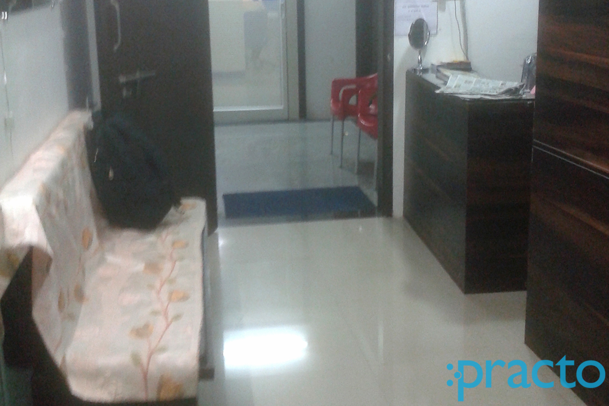 Waiting Area at Maya Superspeciality clinic Shalimar Nashik