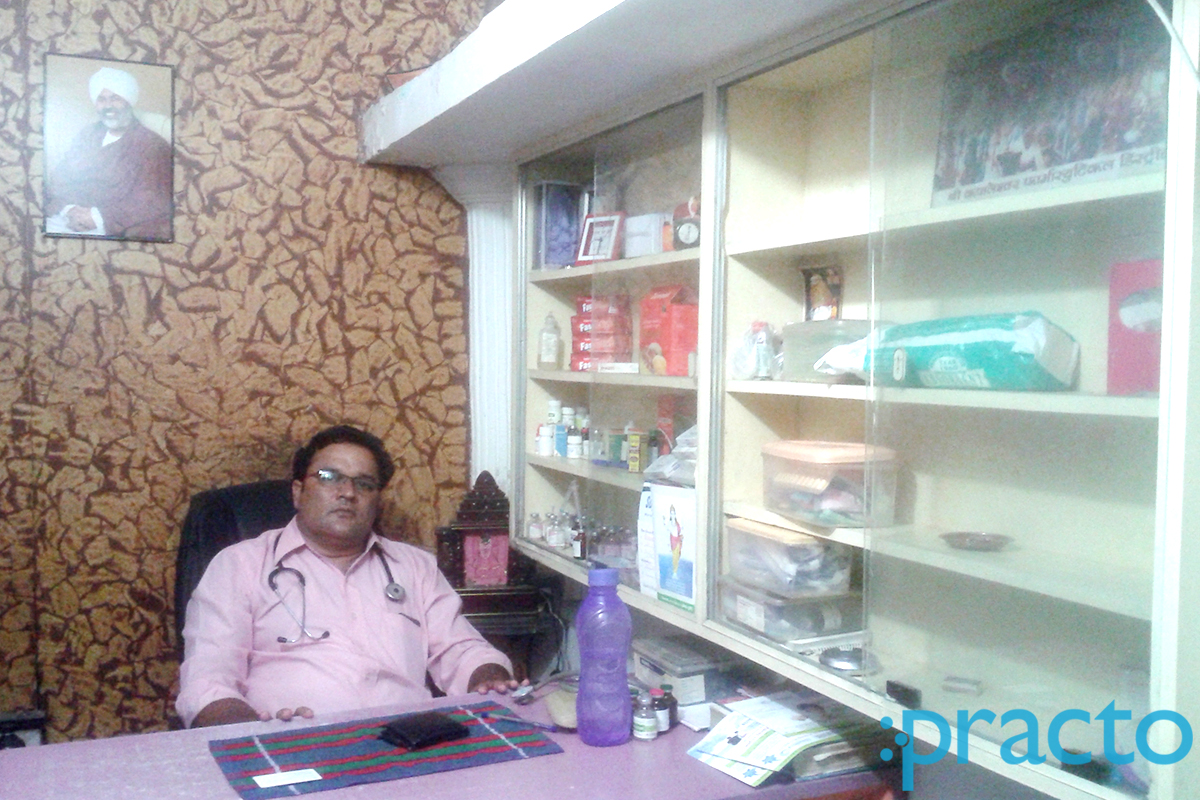 OPD/Ward at Dr. Kedare Clinic Dwarka Corner Nashik