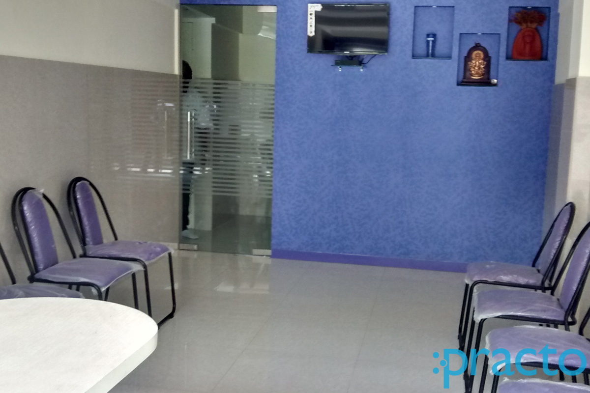 Waiting Area at Dr.D.Ganeshan Clinic Choolai Chennai