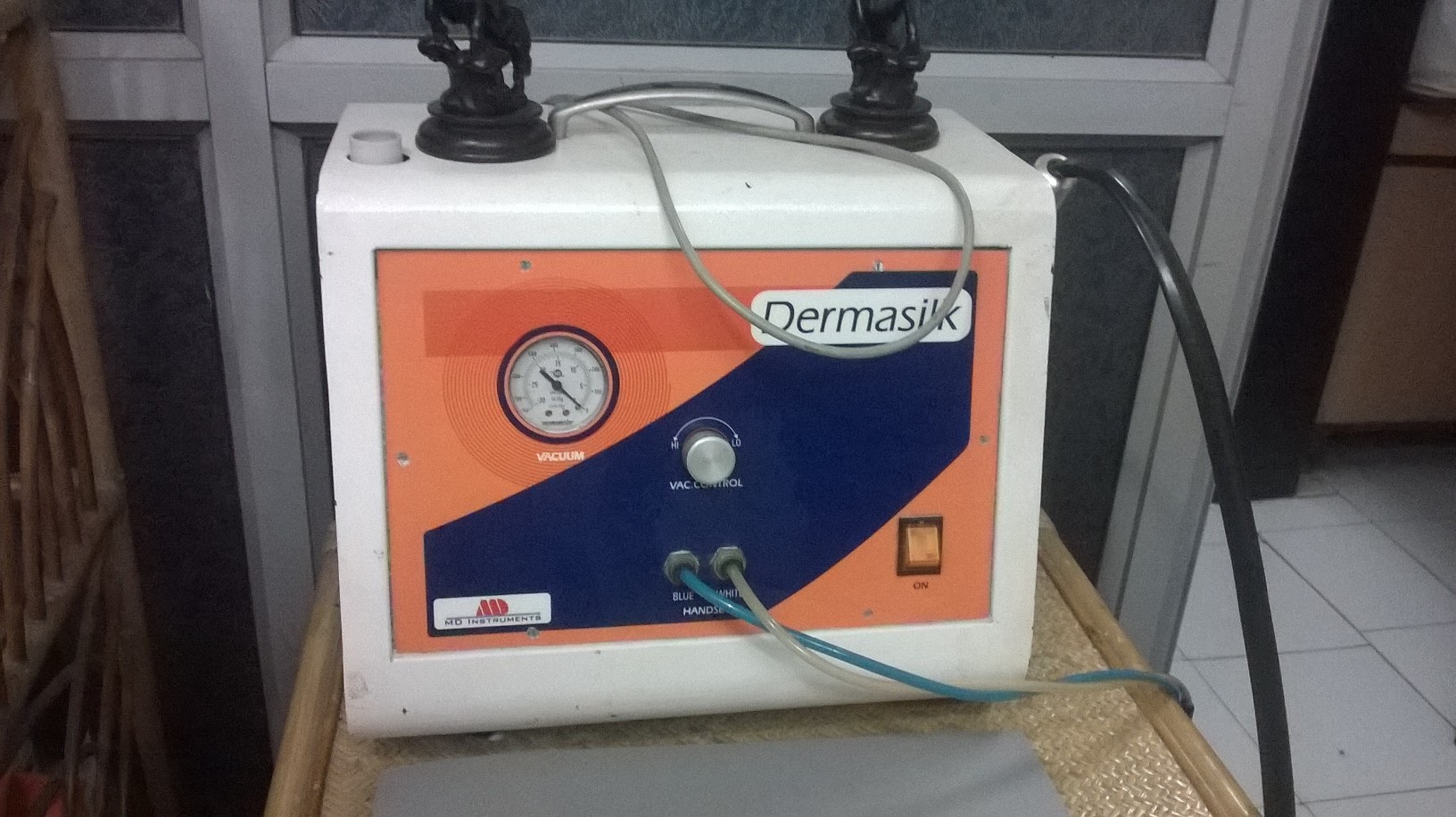 Equipments at Era Clinic Malad East Mumbai