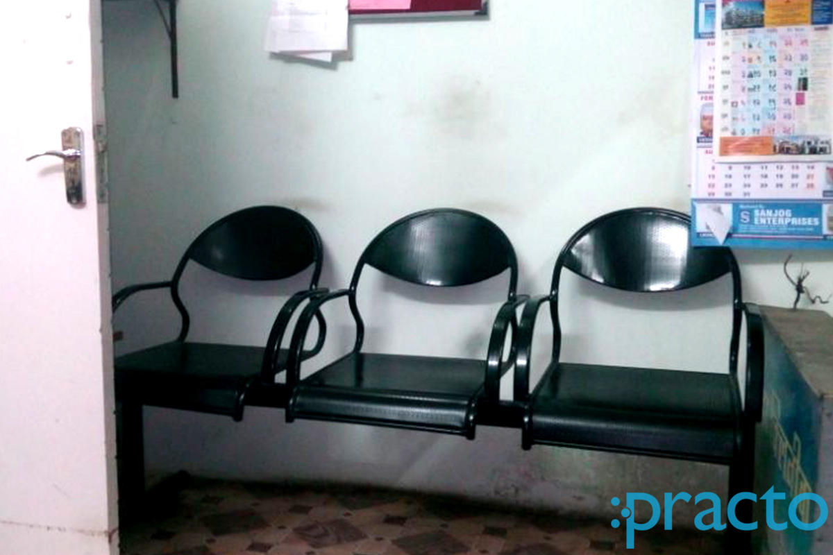 Waiting Area at Dr Kadambari M. Toraskar Dental Care Kothrud Pune