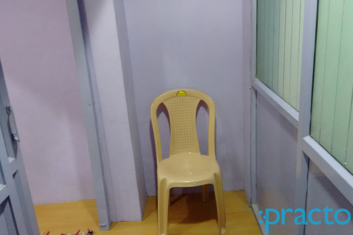 Waiting Area at Care 32 Family Dental Care Thiruvanmiyur Chennai