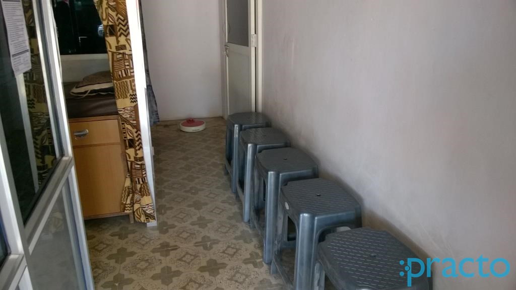 Waiting Area at Shree Hari Clinic Palanpur Nd Surat