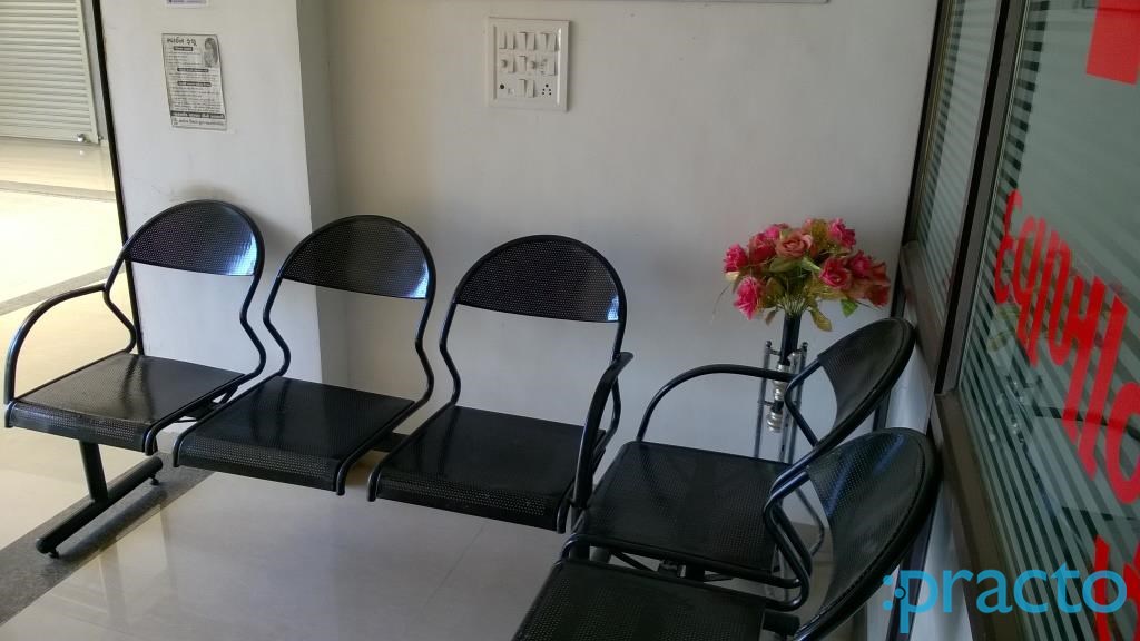 Waiting Area at Ayush Family Clinic Palanpur Nd Surat