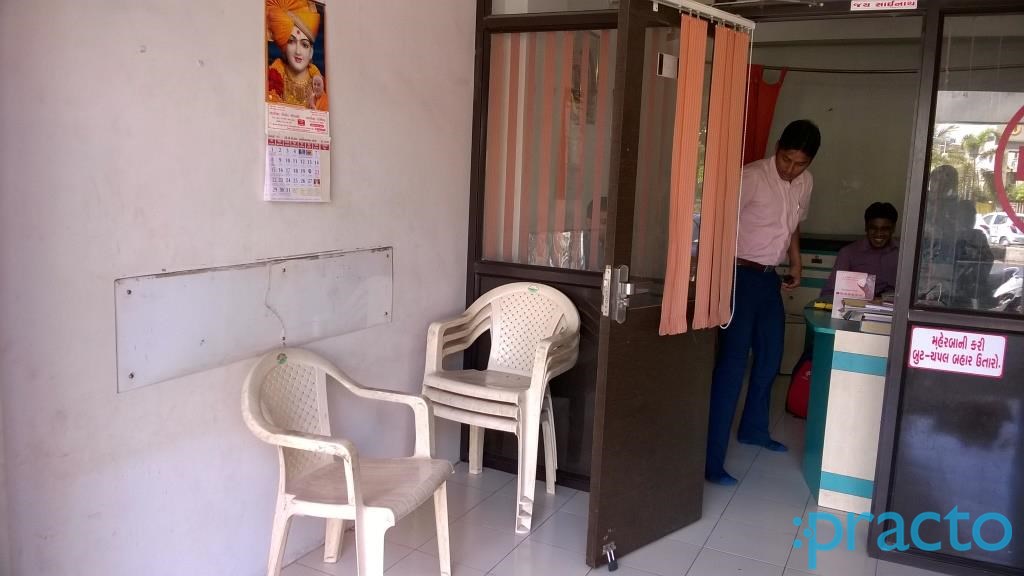 Waiting Area at Shivam Clinic Palanpur Nd Surat