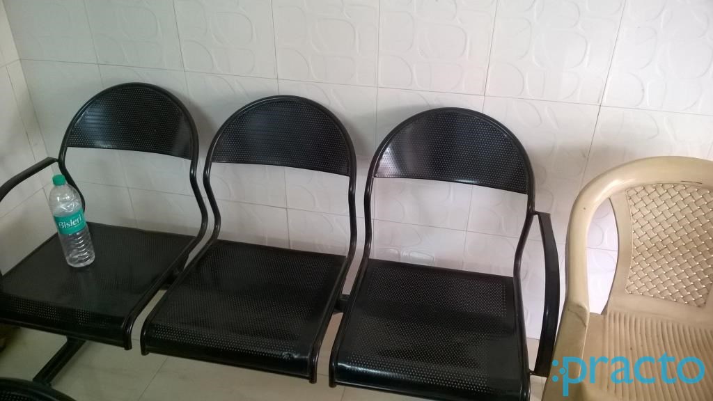 Waiting Area at Dr. Kanubhai P. Vyas Clinic Palanpur Nd Surat