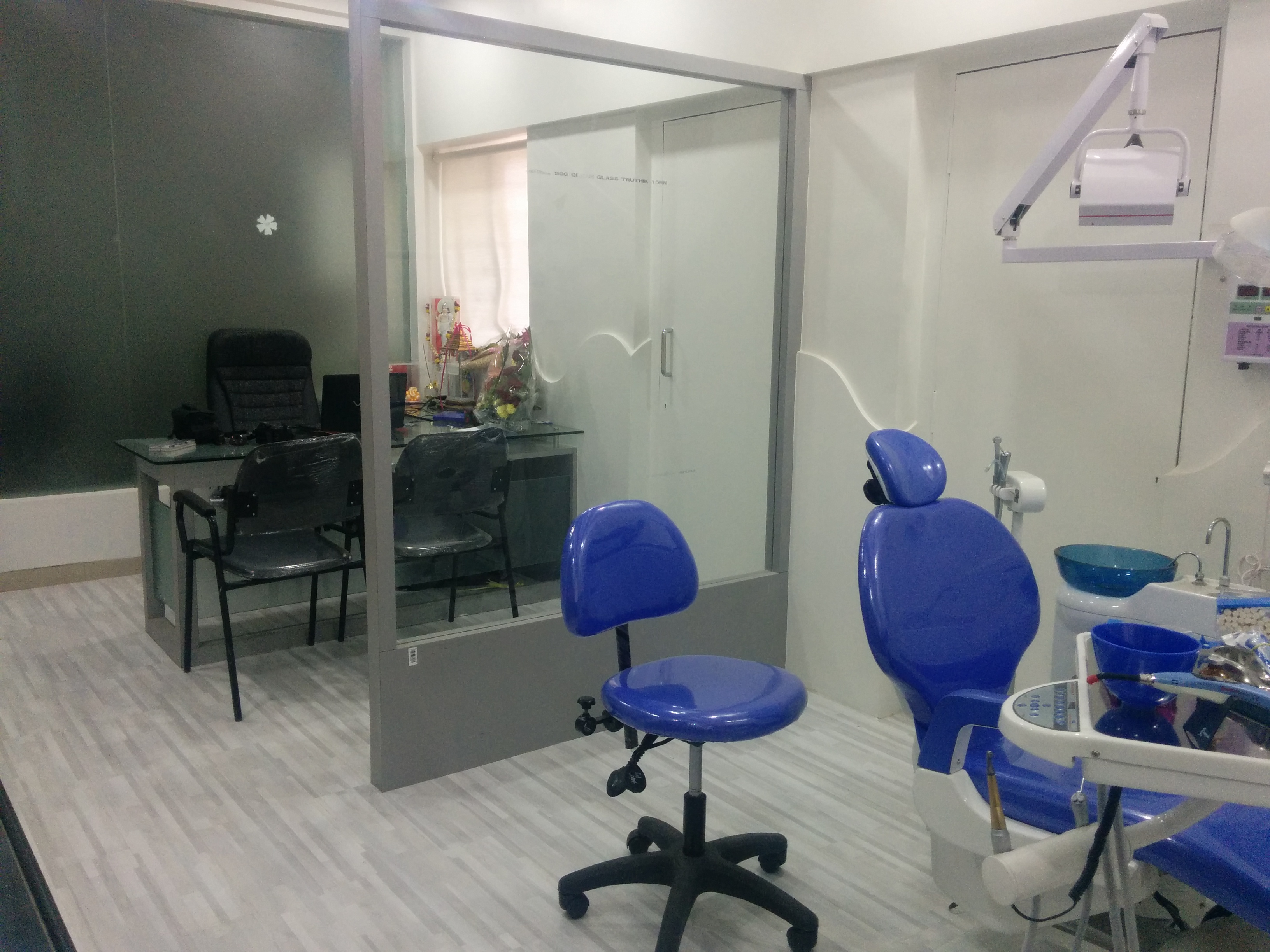SmileKraft Speciality Dental Clinic Erandwane Pune