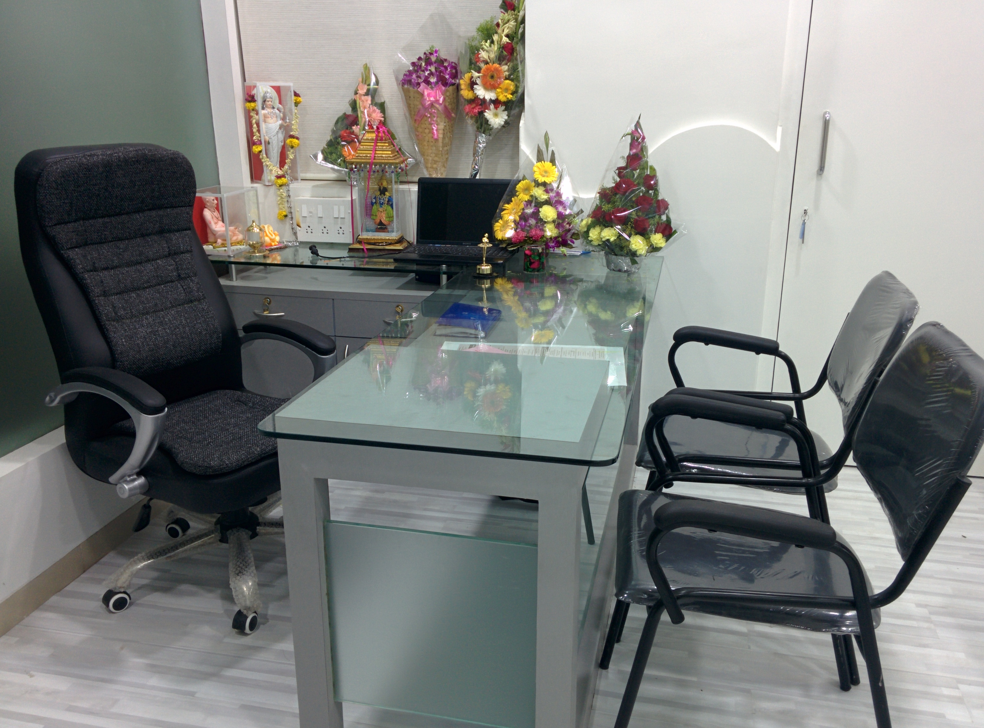 SmileKraft Speciality Dental Clinic Erandwane Pune