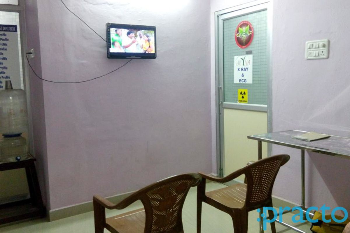 Waiting Area at Dheergayush Ortho And Physio Clinic Arumbakkam Chennai