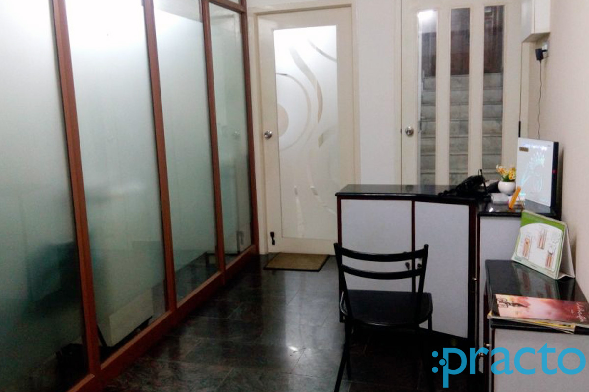 Reception at Shivas Dental Clinic Anna Nagar Chennai