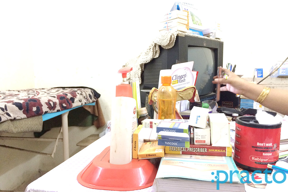 Reception at Lavanaya Clinic Choolaimedu Chennai