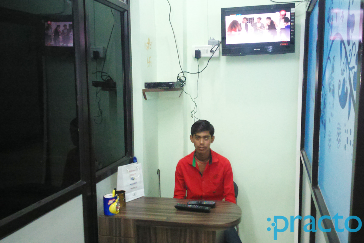 Reception at Dr Reddy's Care Speciality Dental Clinic Vijay Nagar Indore