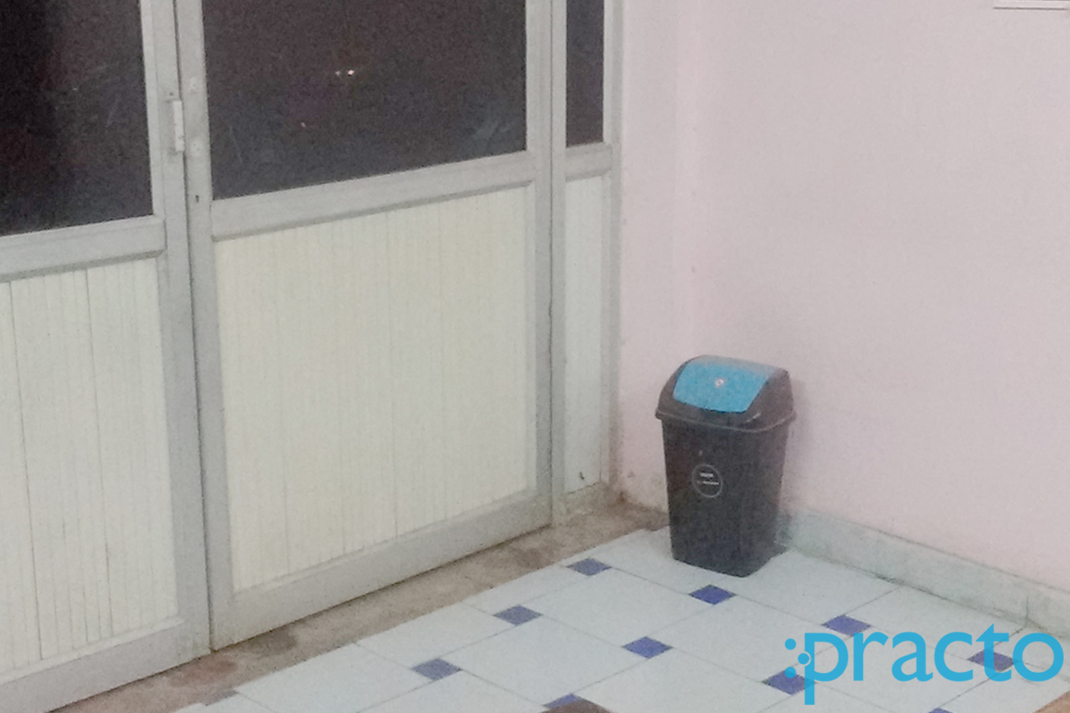 Entrance at Vijay Ent Clinic Sultan Pura Agra