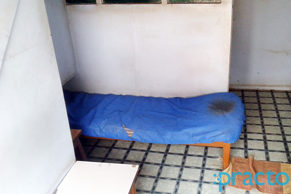 Waiting Area at Samarth Clinic Gandhi-upnagar Nashik