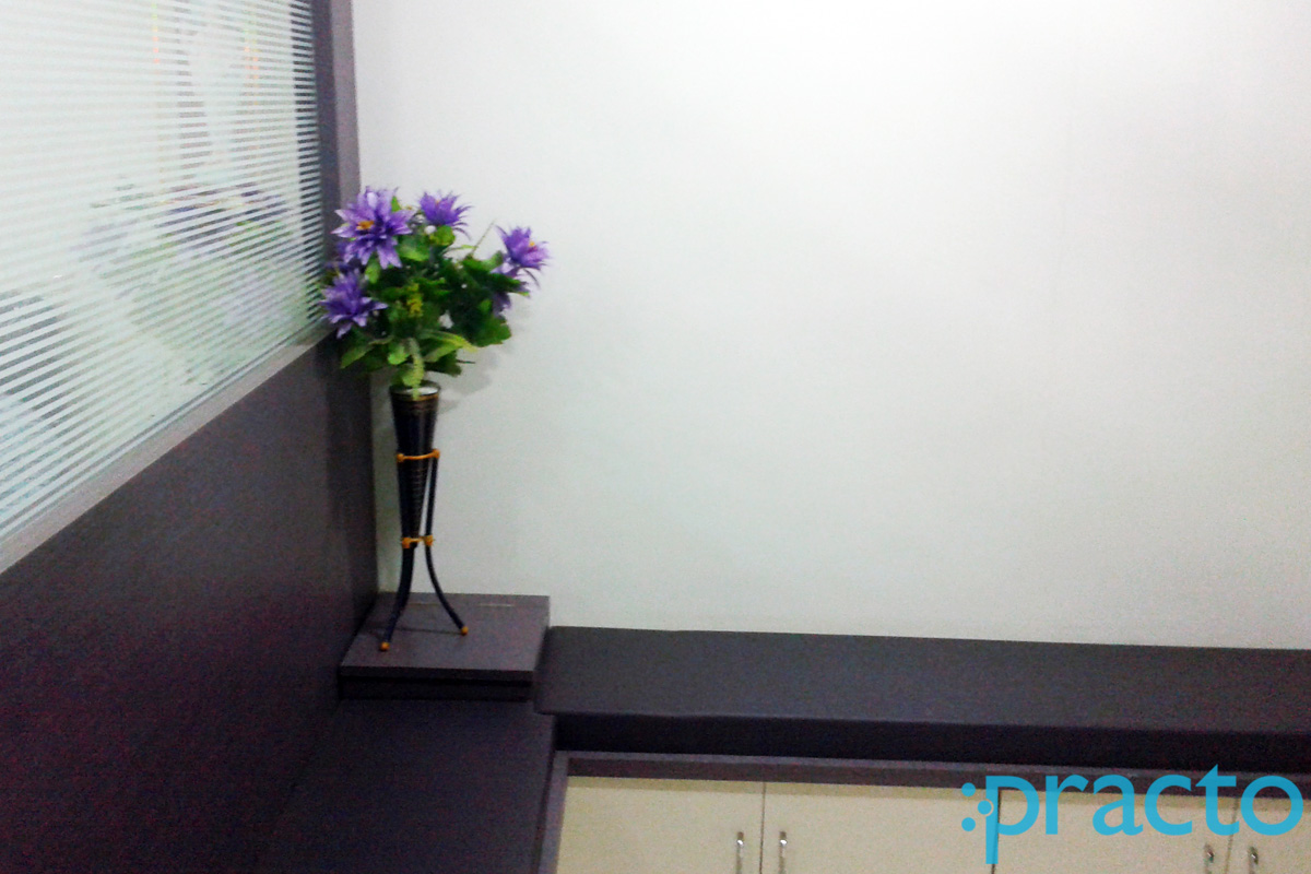 Waiting Area at Jeevayu Aurved Clinic Gandhi-upnagar Nashik
