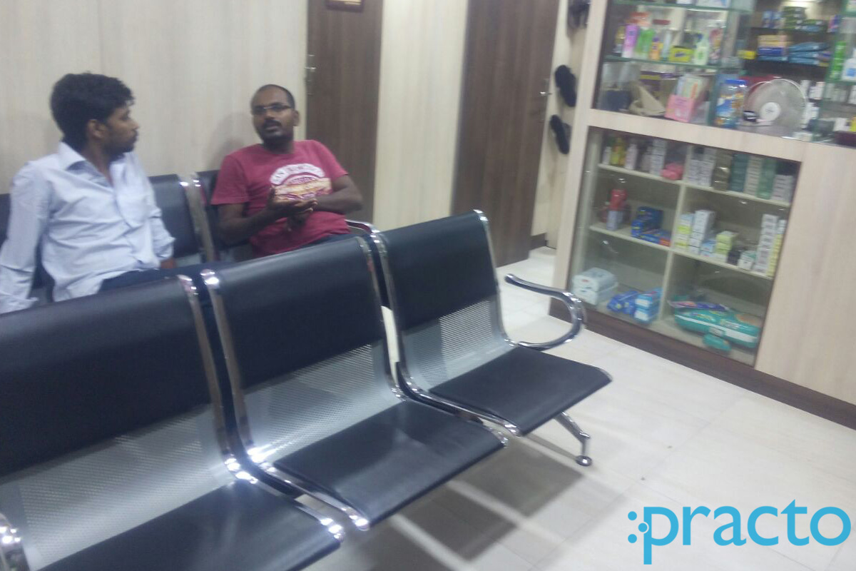 Waiting Area at Sathish Kumar In Doctor Plaza Velachery Chennai