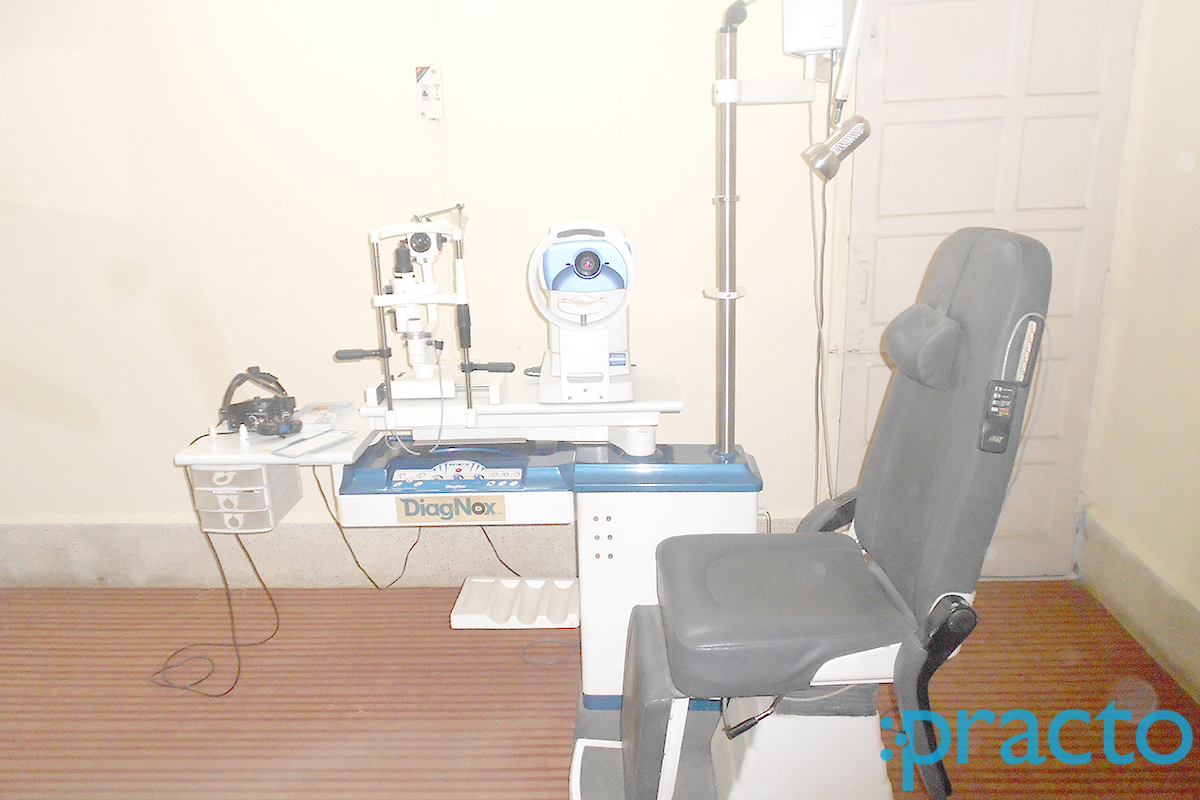 Waiting Area at Vyankatesh Eye Clinic Osmanpura Aurangabad