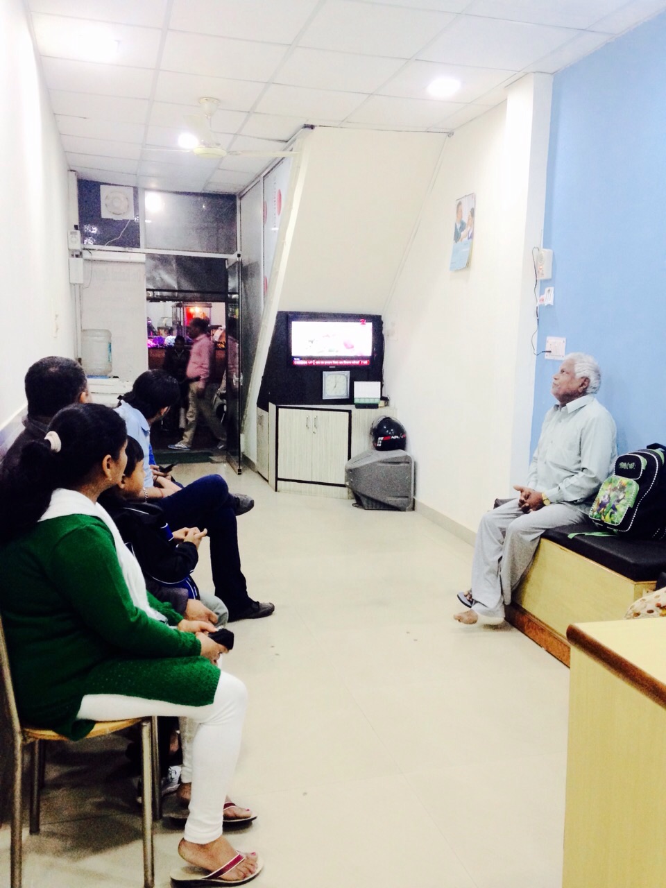 Waiting Area at Orthomax Budh Vihar Phase II Delhi