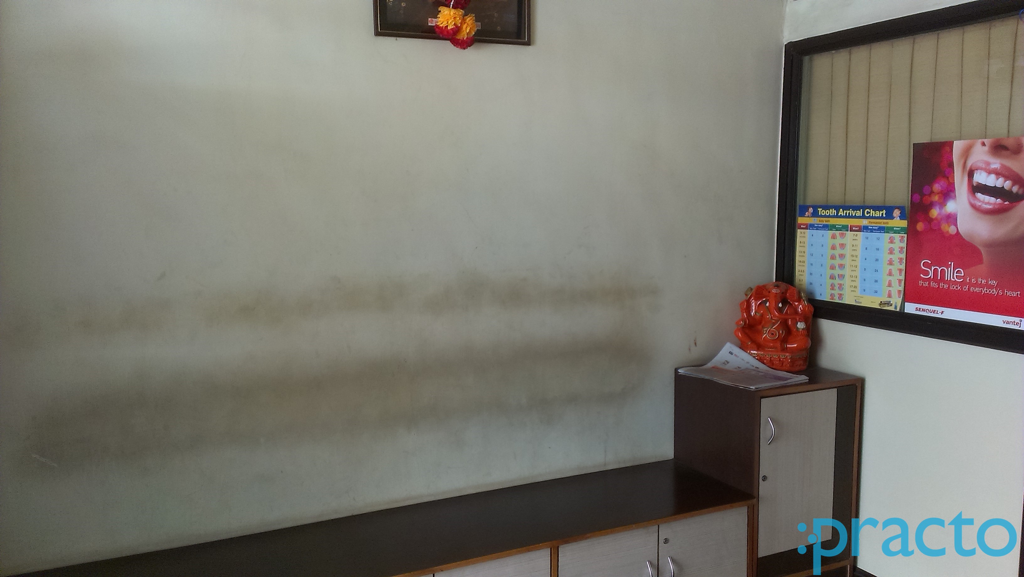 Waiting Area at Shree Dental Care Indira Nagar Nashik