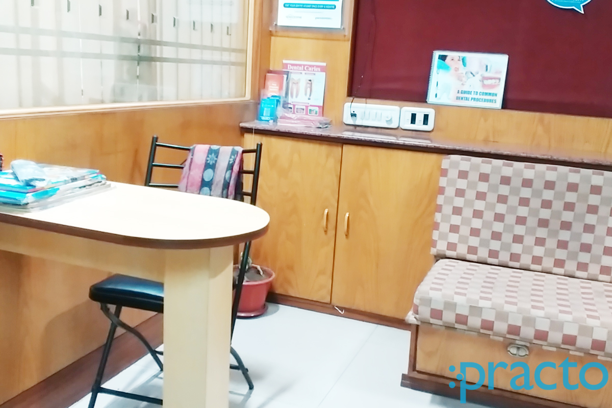 Reception at Dr. Shindekar's Oral Pearl Wardhaman Nagar Nagpur
