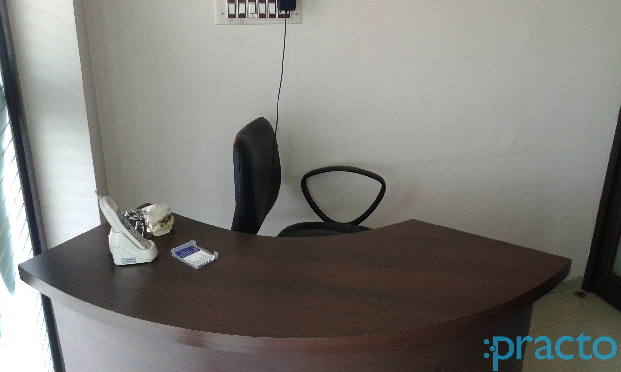 Reception at Dr. Gaekwad's Dental Clinic Manjalpur Vadodara