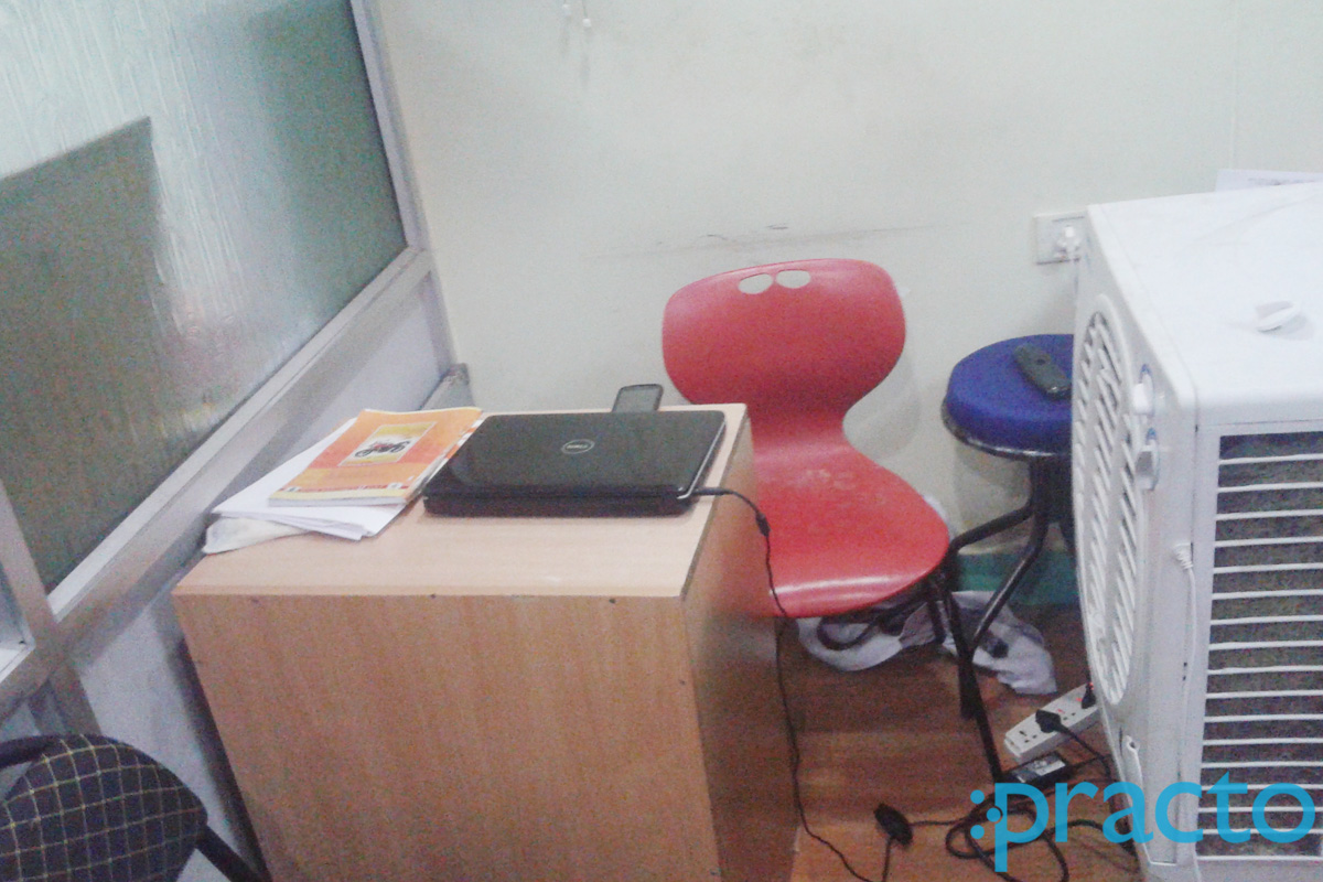 Reception at Dr. G. Laxmana Sastri's Clinic Tarnaka Hyderabad
