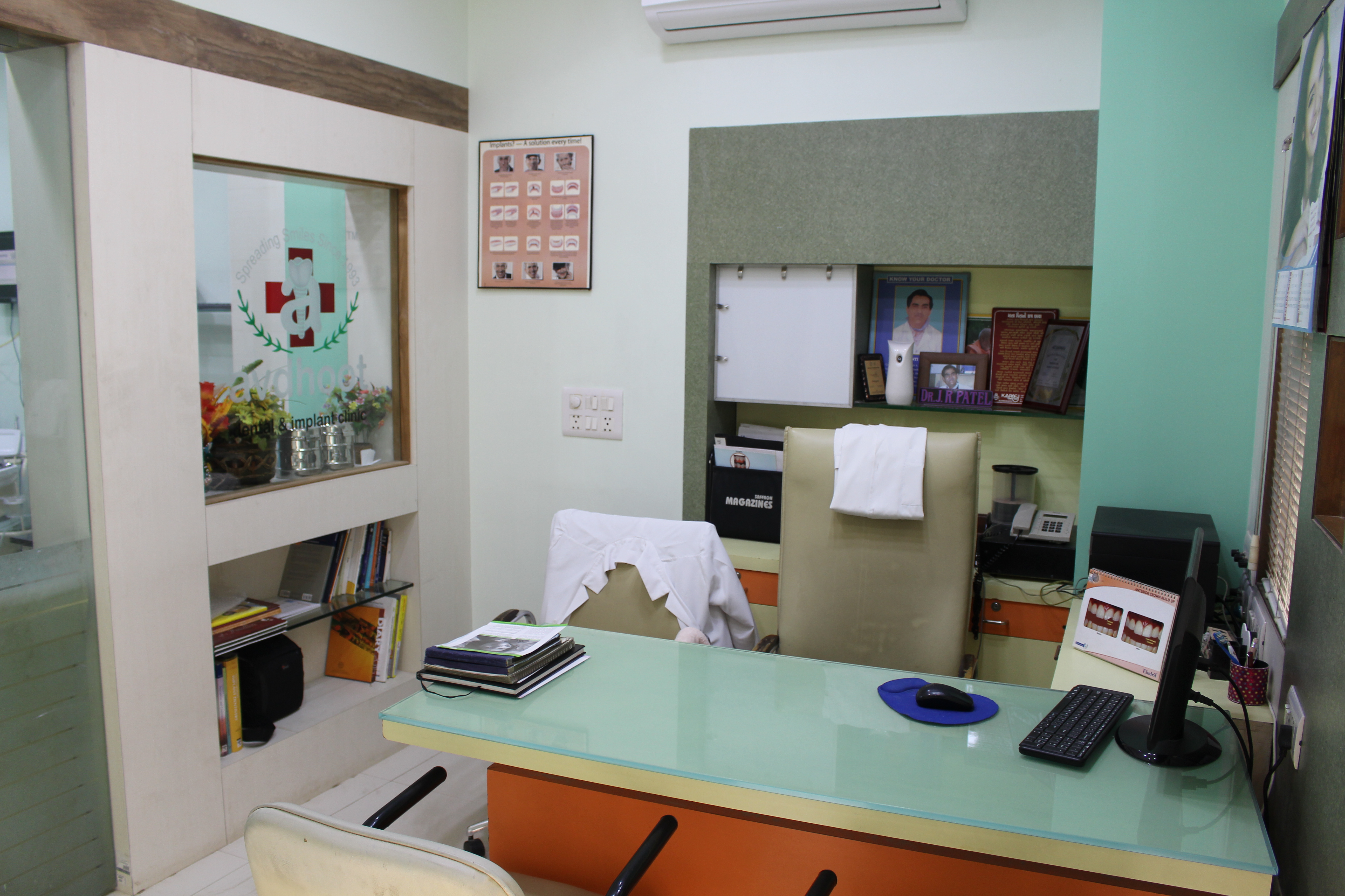 Avdhoot Dental & Implant Clinic Asarwa Chakla Ahmedabad
