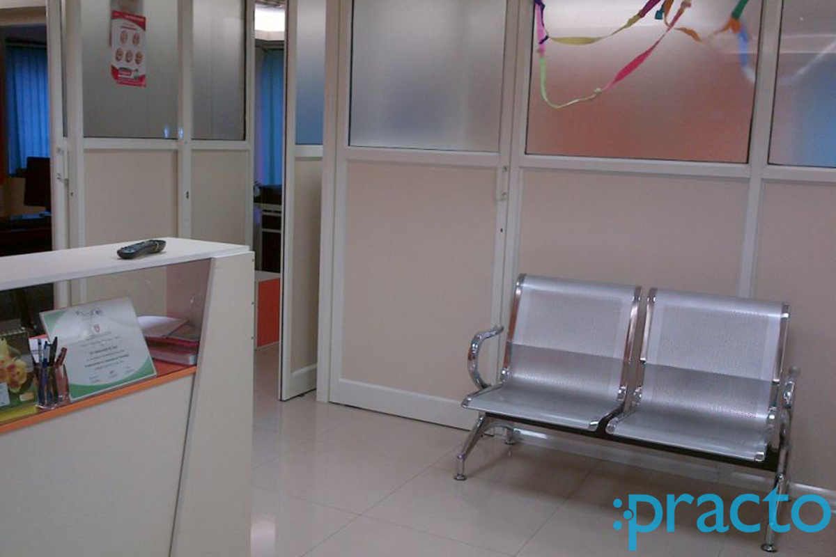 Waiting Area at Shriram Neurology Clinic Shivajinagar Pune