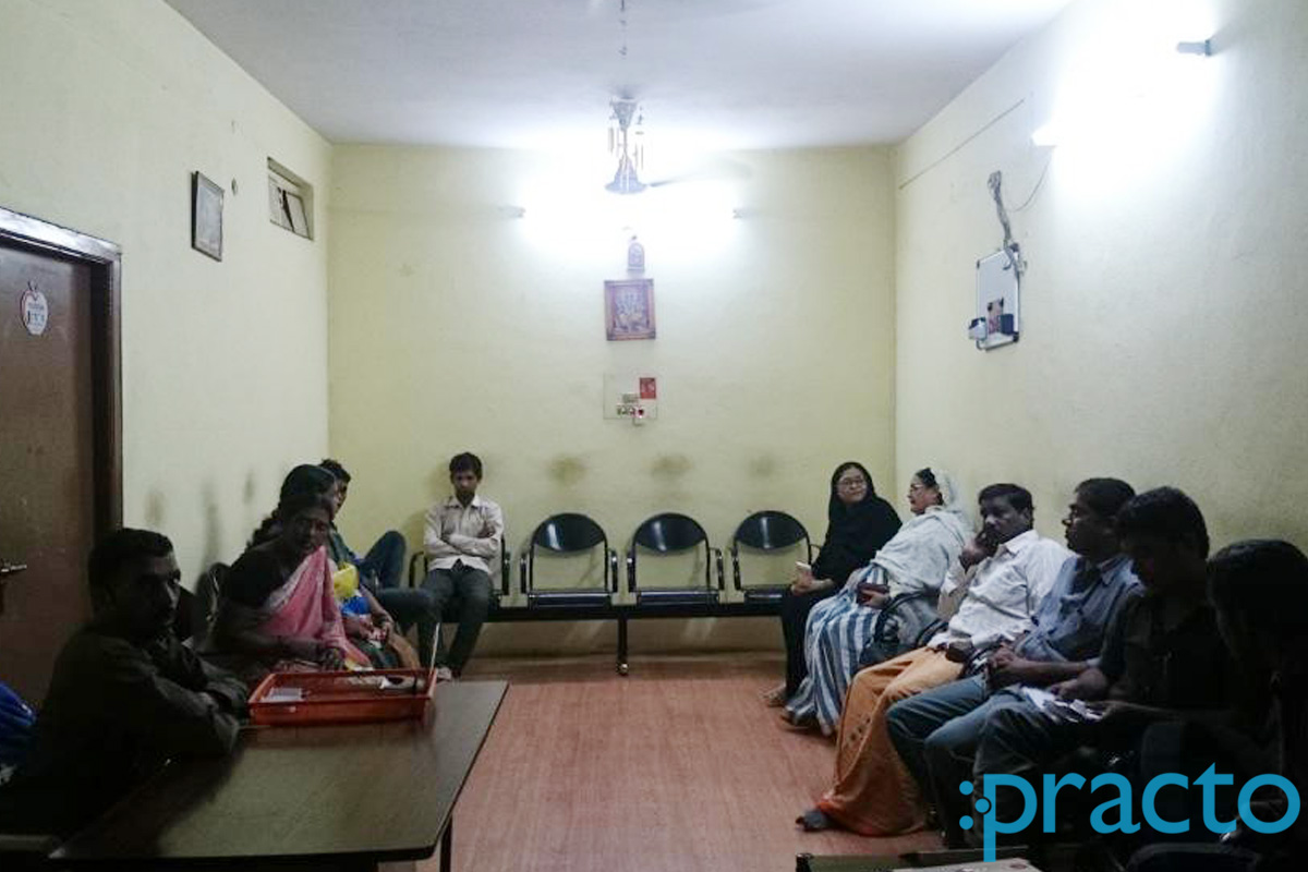 Waiting Area at Dr. V. Vishveshwara Rao Clinic Dilsukhnagar Hyderabad