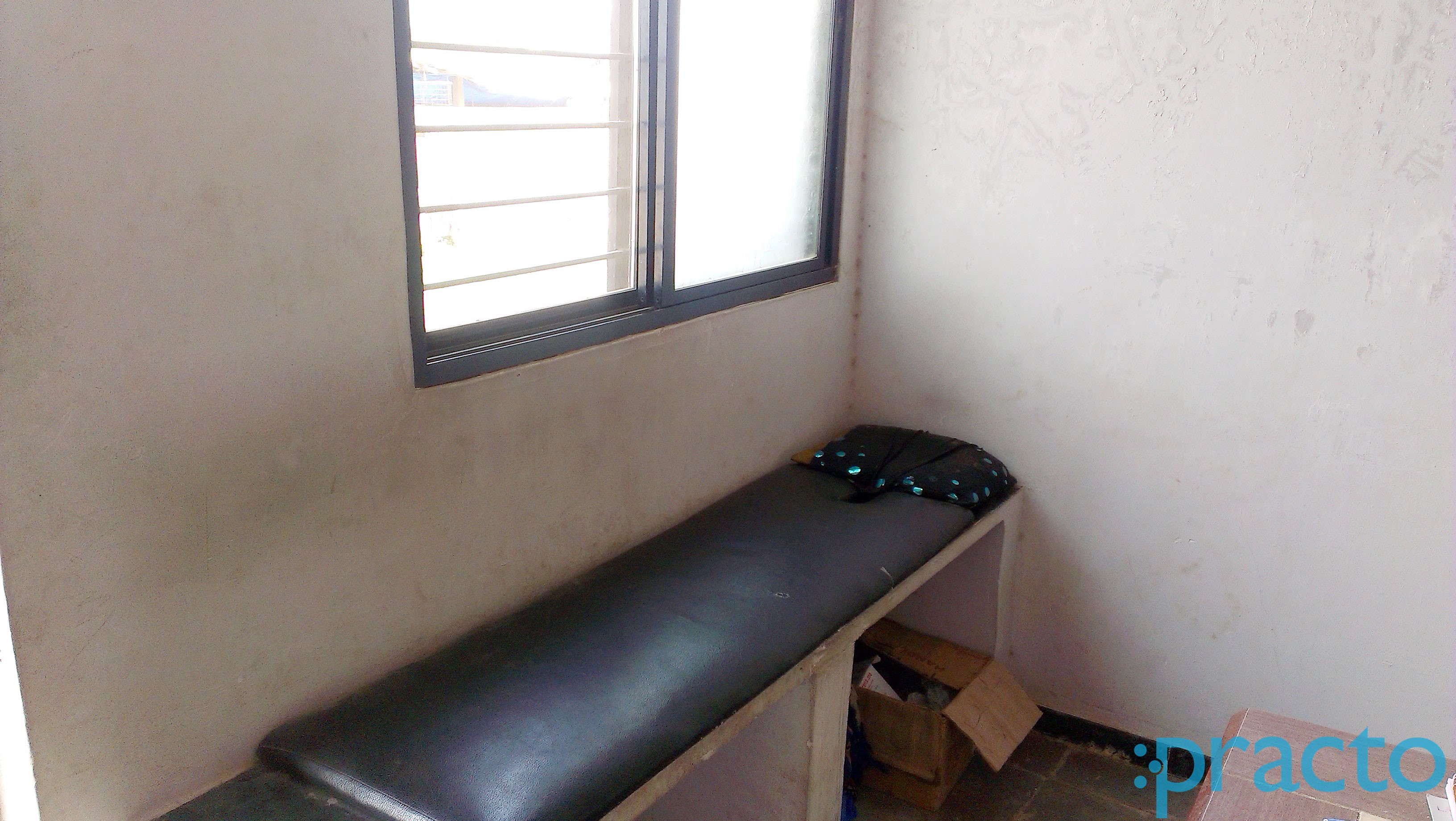 Waiting Area at Aisha Clinic Gandhi-upnagar Nashik