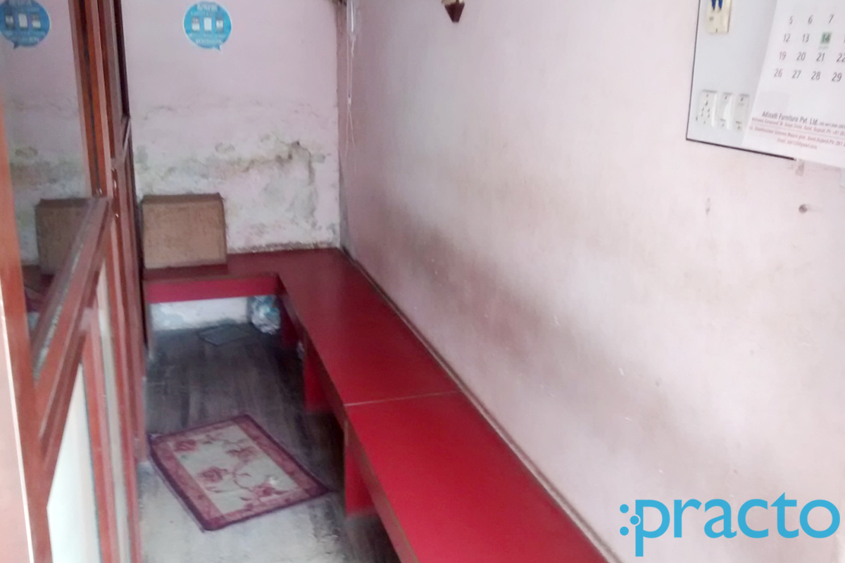Waiting Area at Shiv Rang Clinic Kumbharia Surat