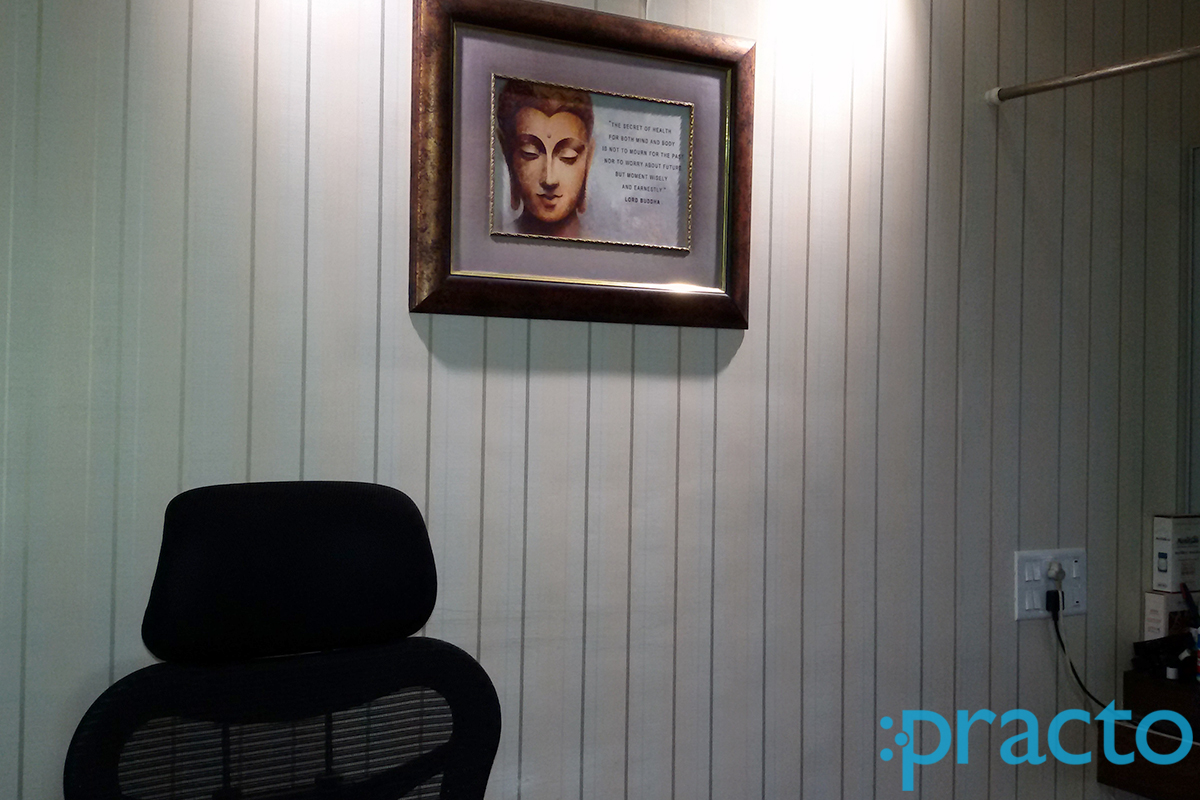 Labs at Healthcare and Dental Clinic Wanowrie Pune