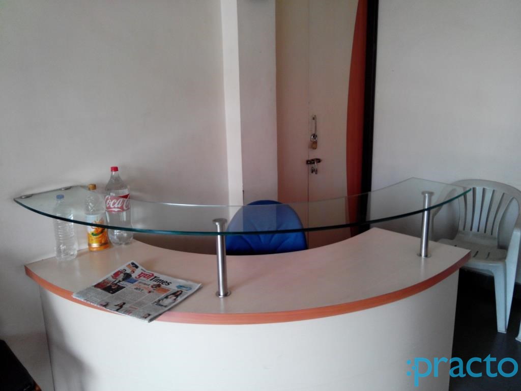 Reception at Sushrut Clinic Pimpri-Chinchwad Pune