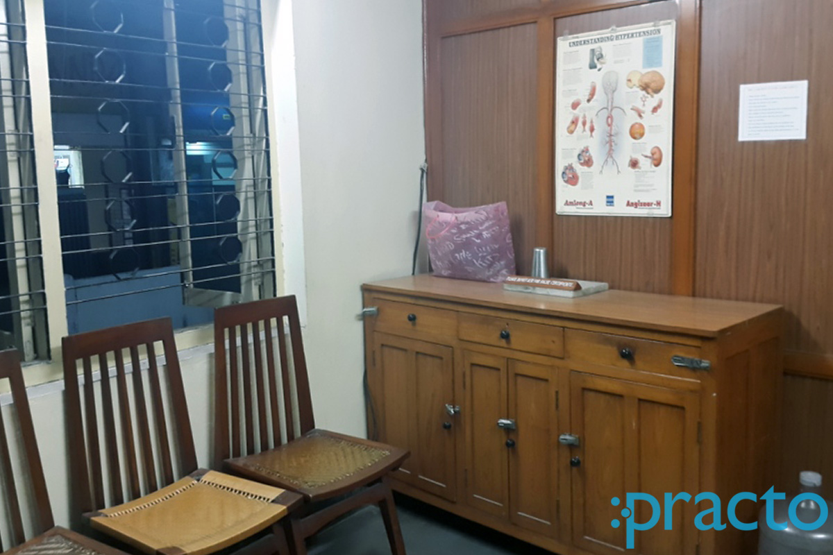 Waiting Area at Susheel Clinic King Koti Hyderabad