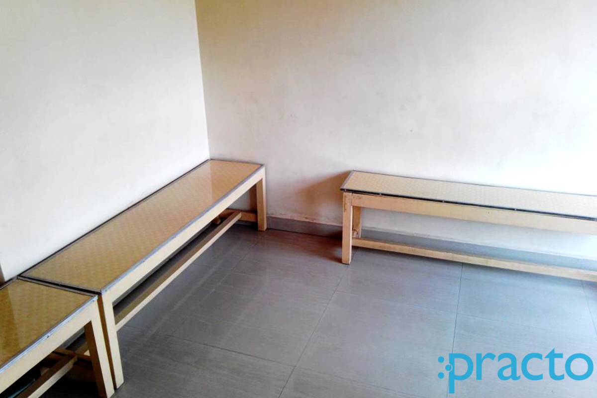 Waiting Area at Shree Clinic Bhatar Surat