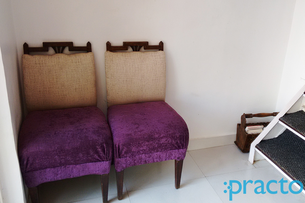 Waiting Area at Dr. Kekan's Smile Care Vishrantwadi Pune