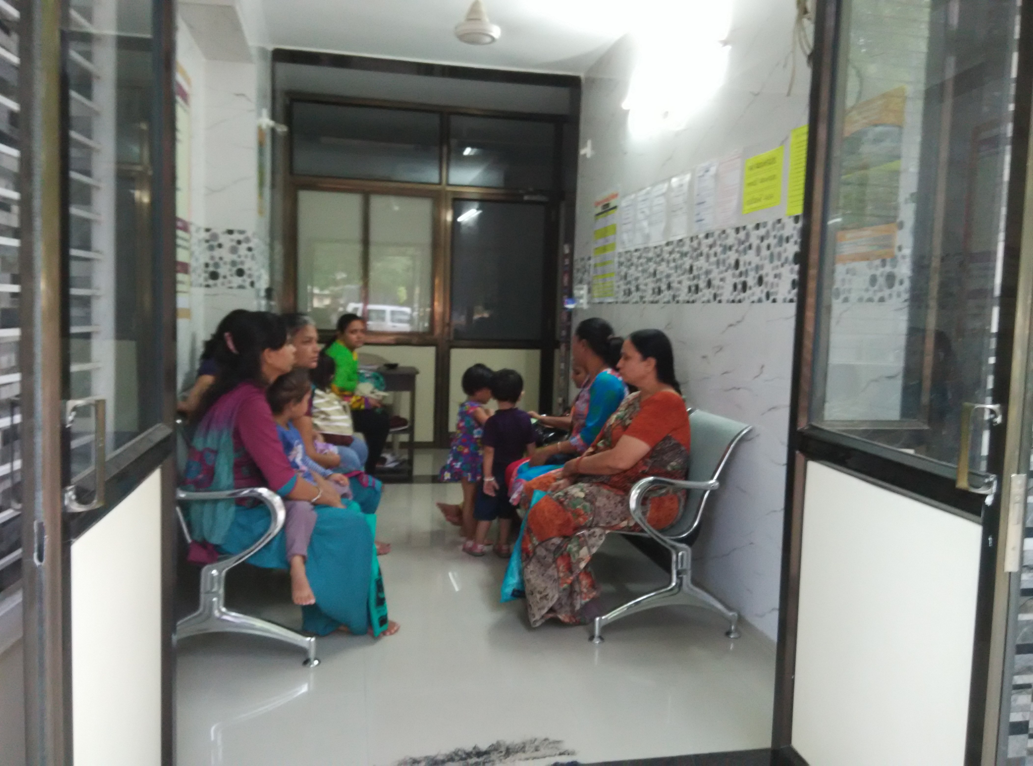 Waiting Area at Navkar Clinic Naranpura Vistar Ahmedabad