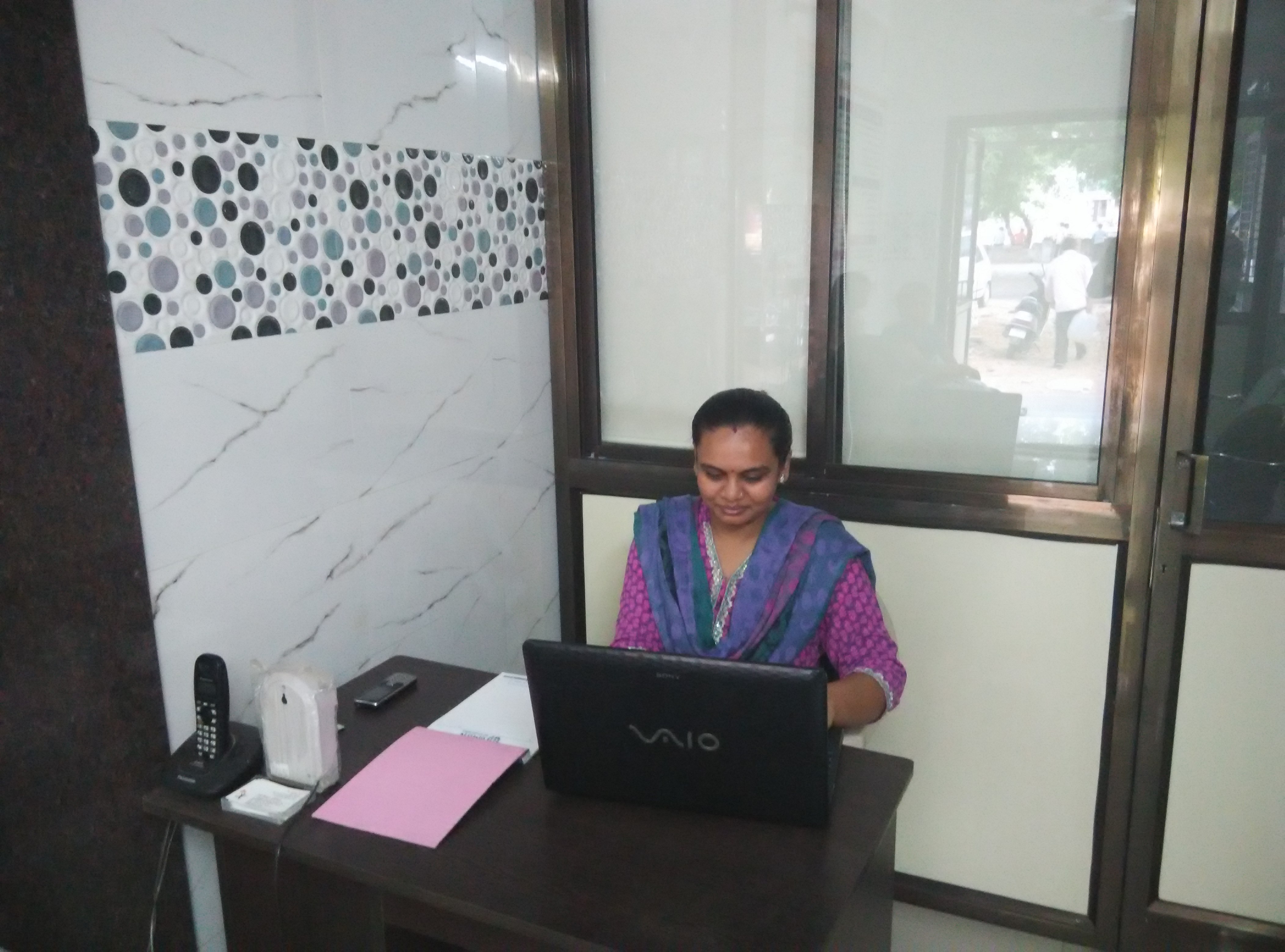 Reception at Navkar Clinic Naranpura Vistar Ahmedabad