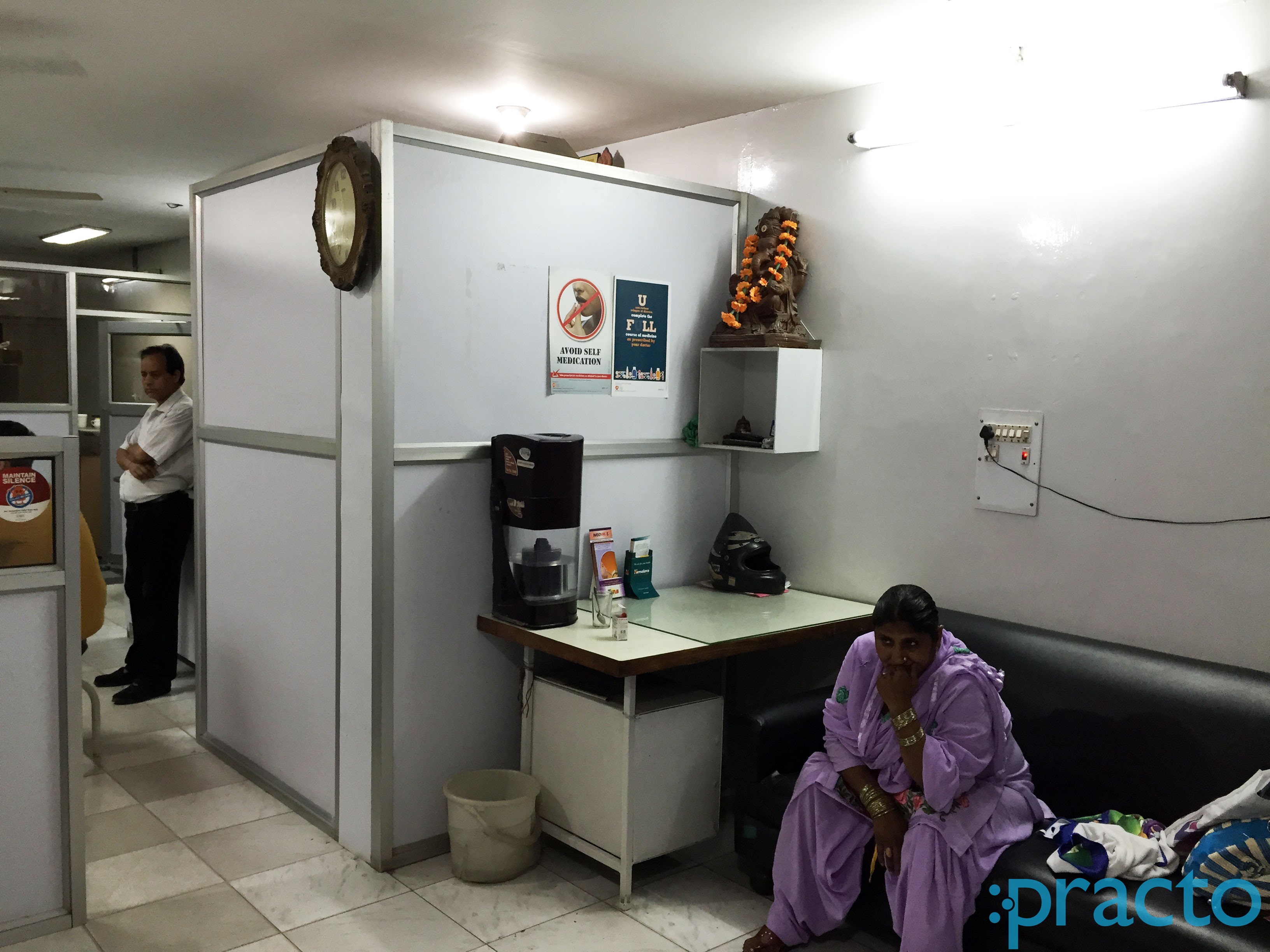 Waiting Area at Lall Clinic Sector 47 Chandigarh