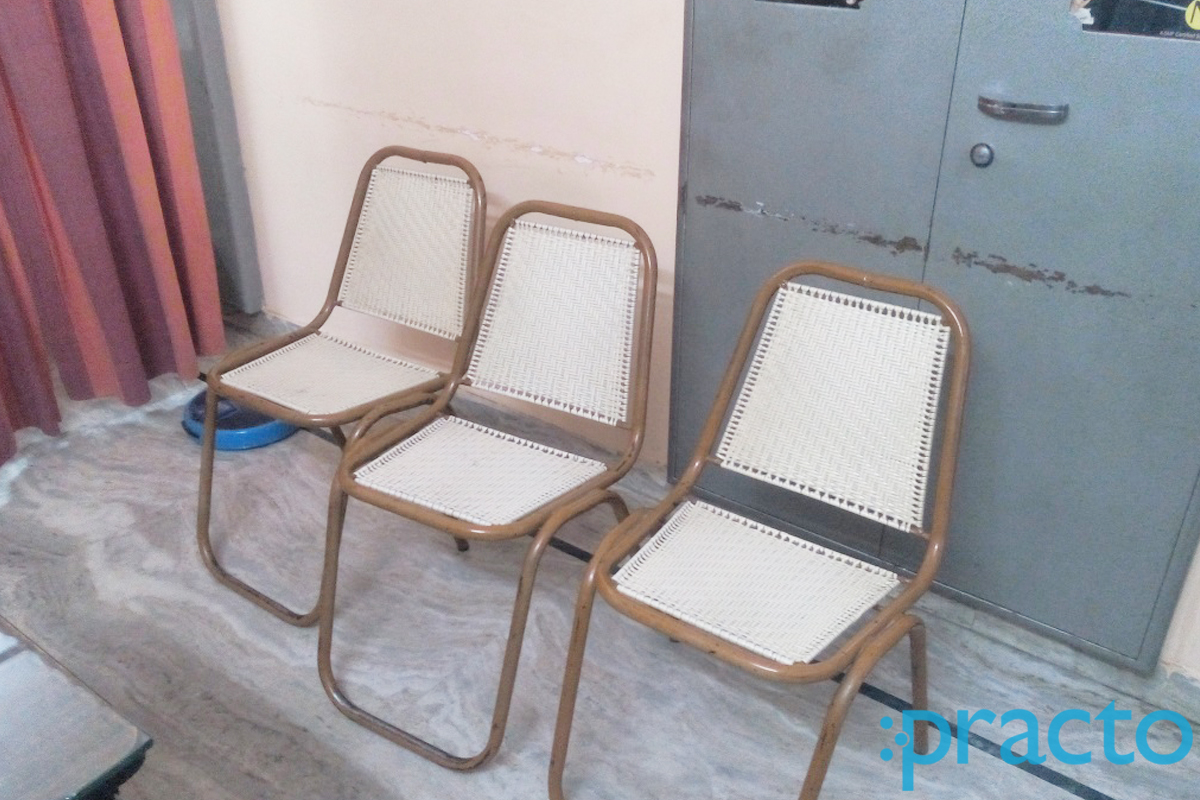 Waiting Area at Dr Aasha Sharma Clinic Sodala Jaipur