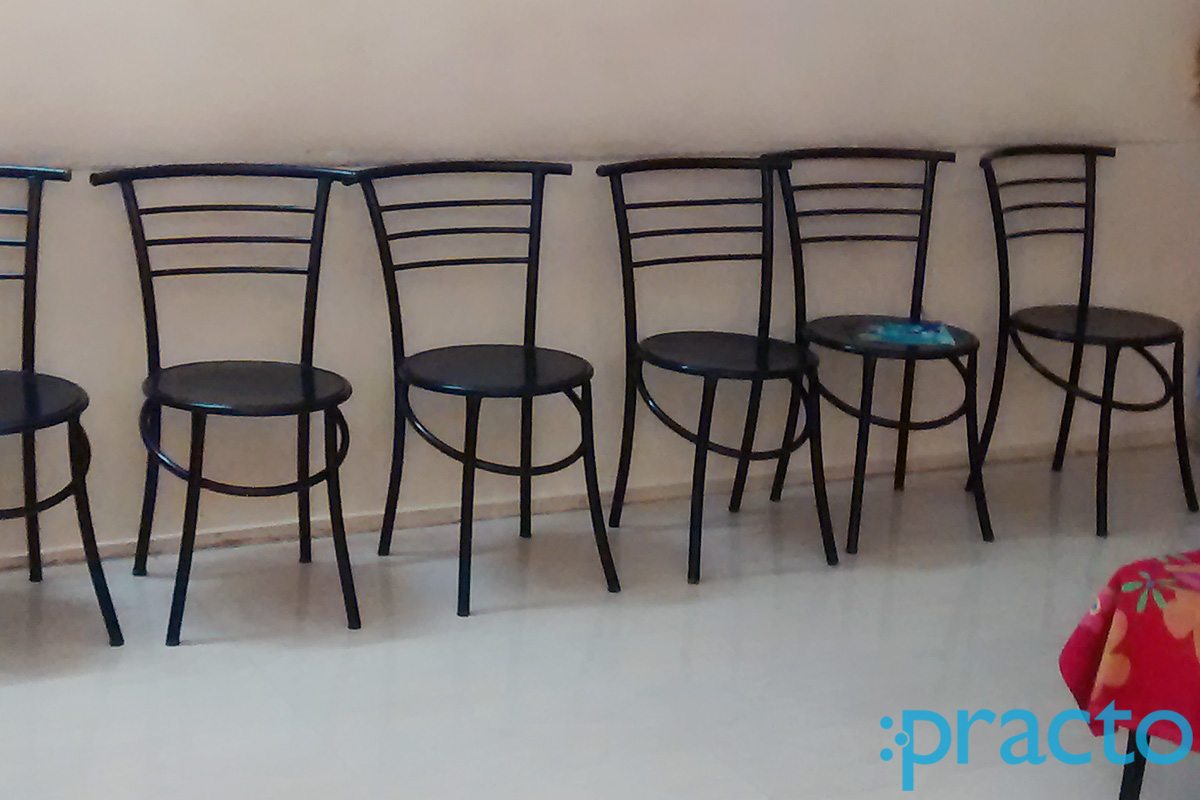 Waiting Area at Aapti Baby & Child Clinic Manikonda Hyderabad