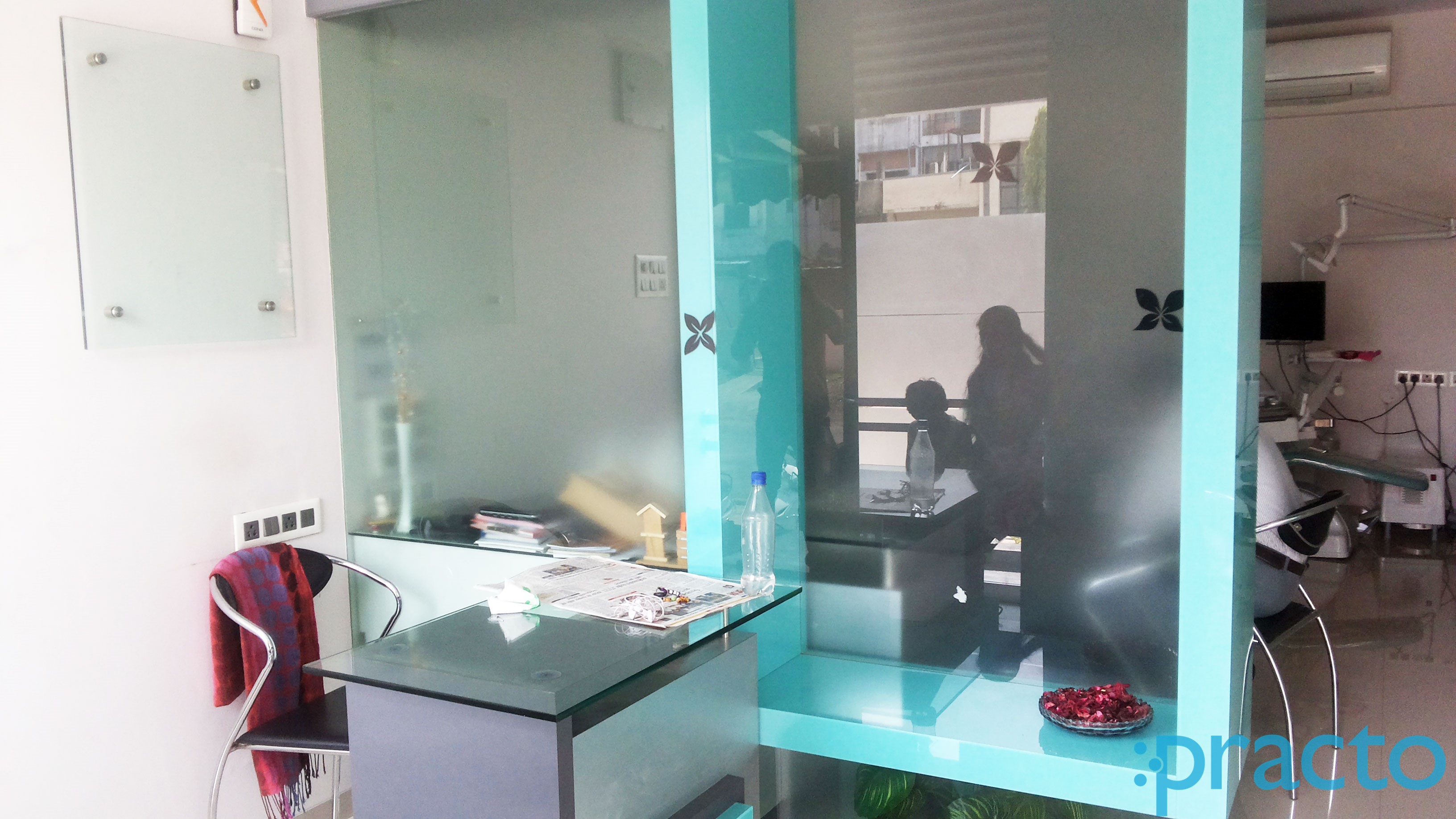 Reception at Advanced Dental Clinic Garkheda Aurangabad