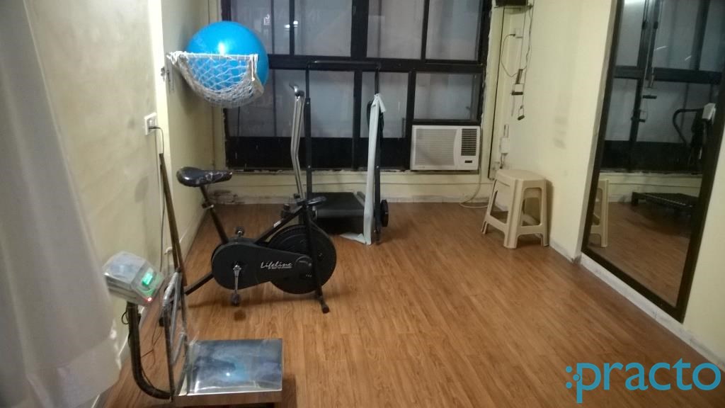 Services at Shreeji Physiotherapy & Fitness Clinic Magdalla Surat