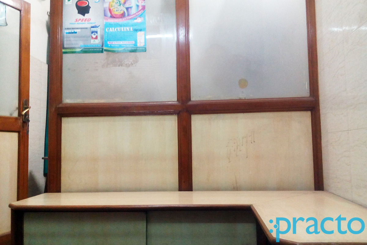 Waiting Area at Navchaitanya Clinic & Homeo Research Center Khadkeshwar Aurangabad