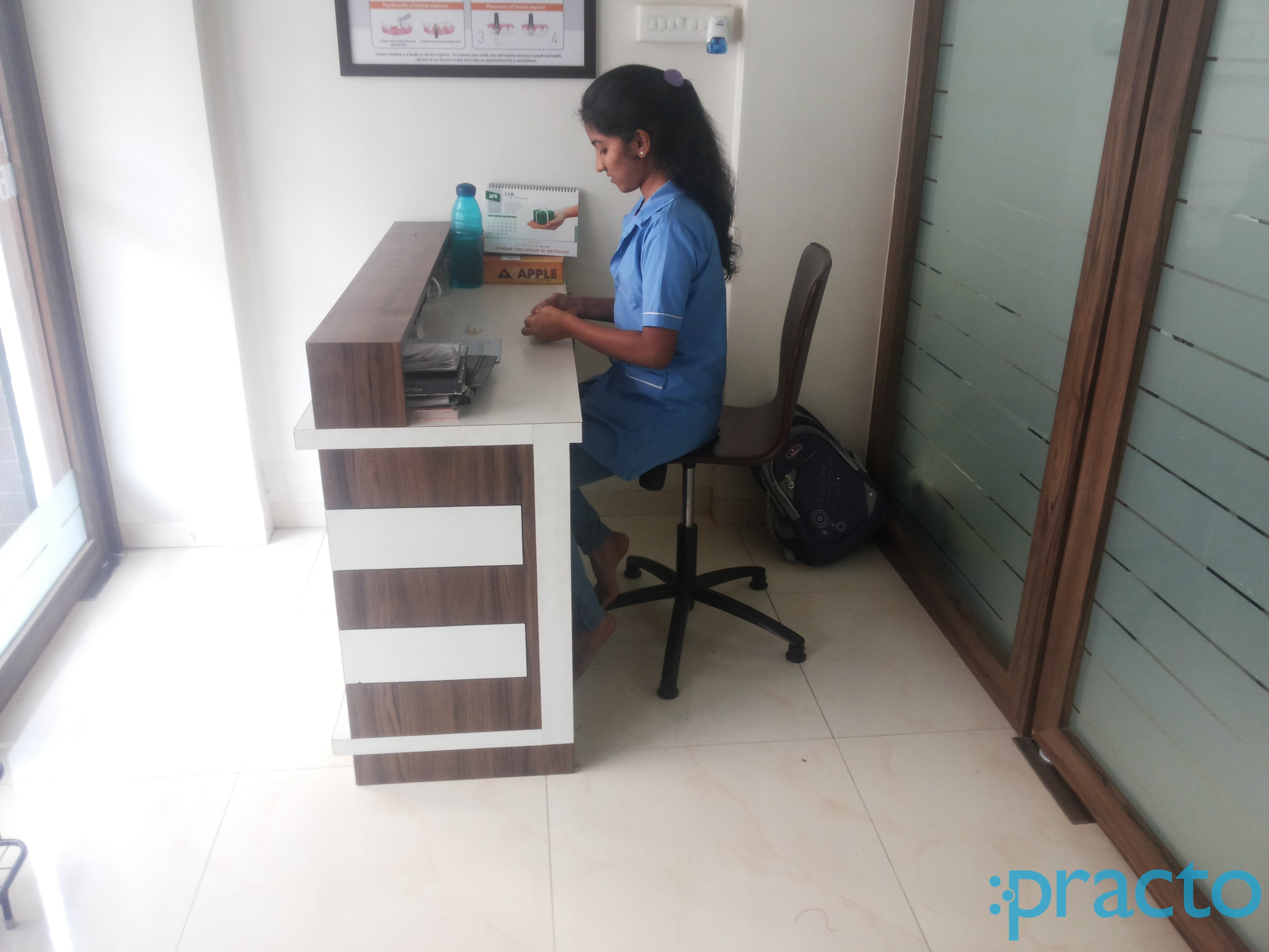 Reception at Pristine Dental Care Kasba Peth Pune