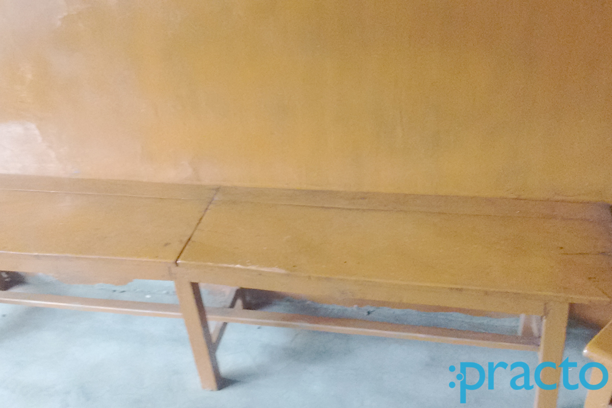 Waiting Area at Dr. P. K. Mishra Agra Agra